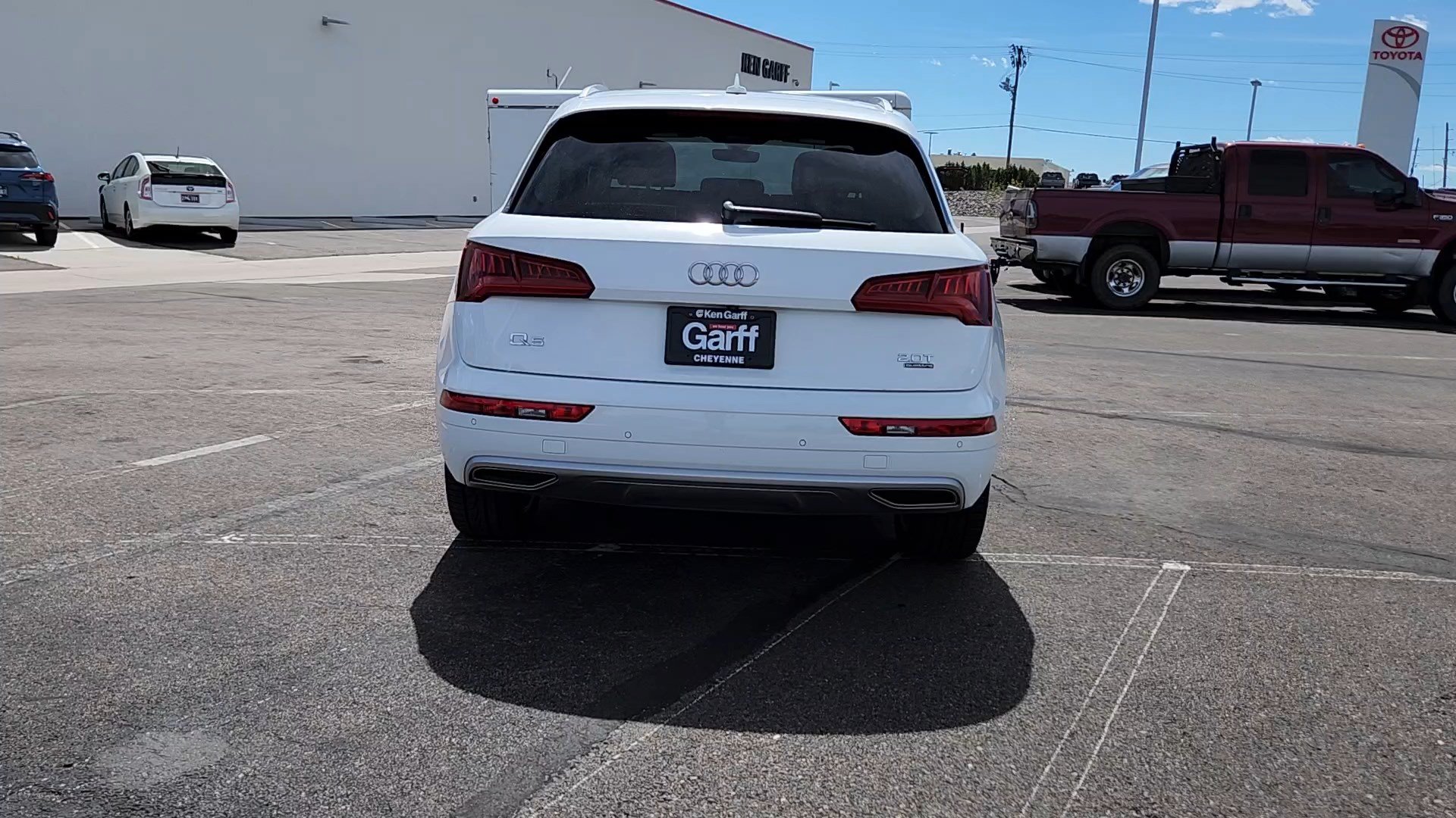 Used 2018 Audi Q5 2.0T Premium Plus w/ Premium Plus Package AWD/4WD image 3