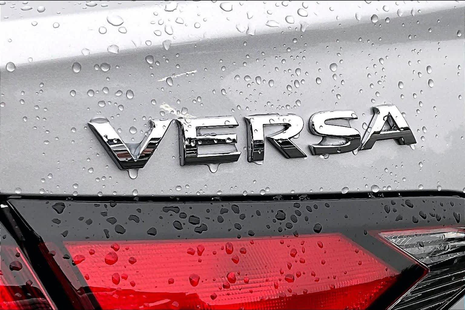 Used 2025 Nissan Versa SV w/ Trunk Package FWD image 15