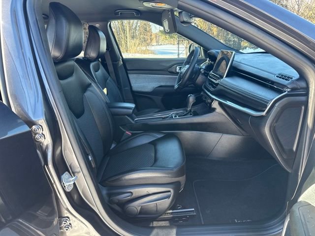 Used 2024 Jeep Compass Latitude w/ Convenience Group image 29