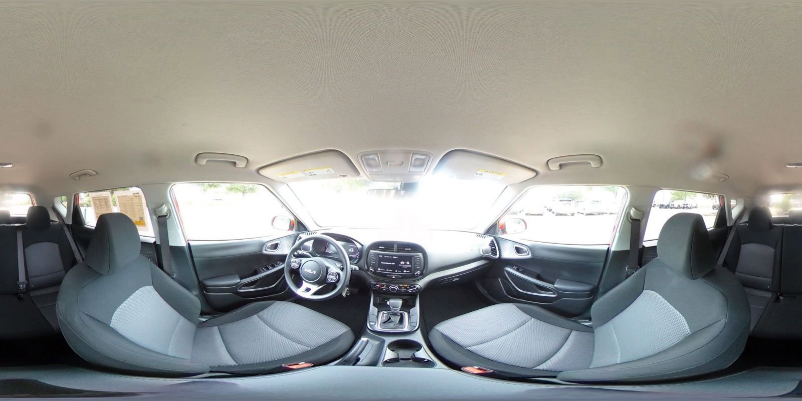 Used 2025 Kia Soul LX w/ LX Technology Package image 42