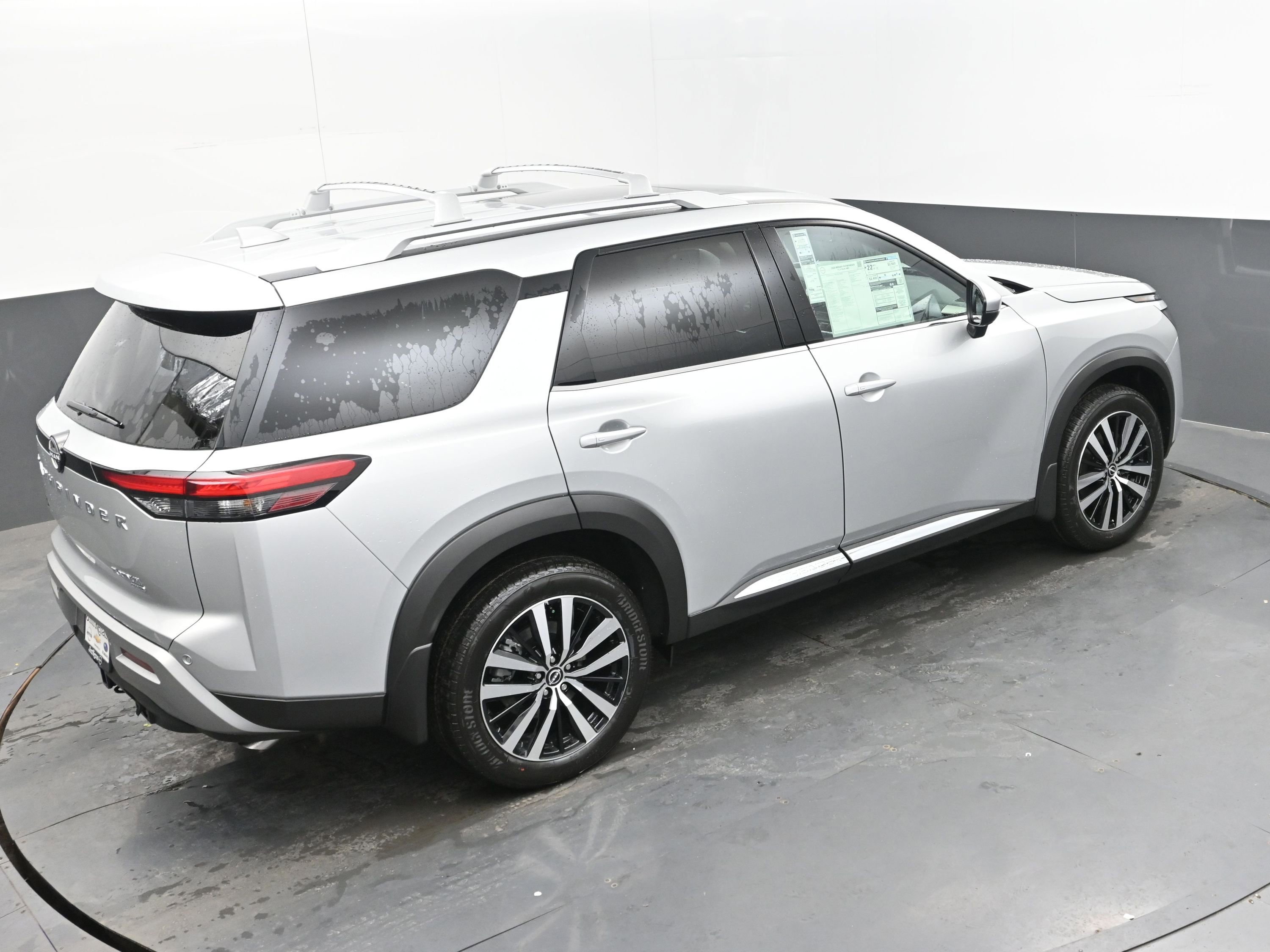 New 2025 Nissan Pathfinder Platinum w/ Cargo Package image 38