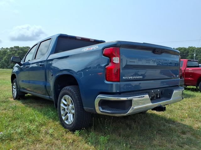 Used 2024 Chevrolet Silverado 1500 LT AWD/4WD image 3