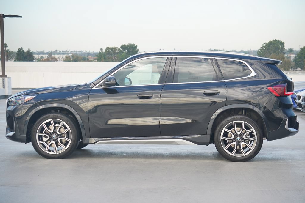 Used 2026 BMW X1 xDrive28i w/ Technology Package AWD/4WD image 4