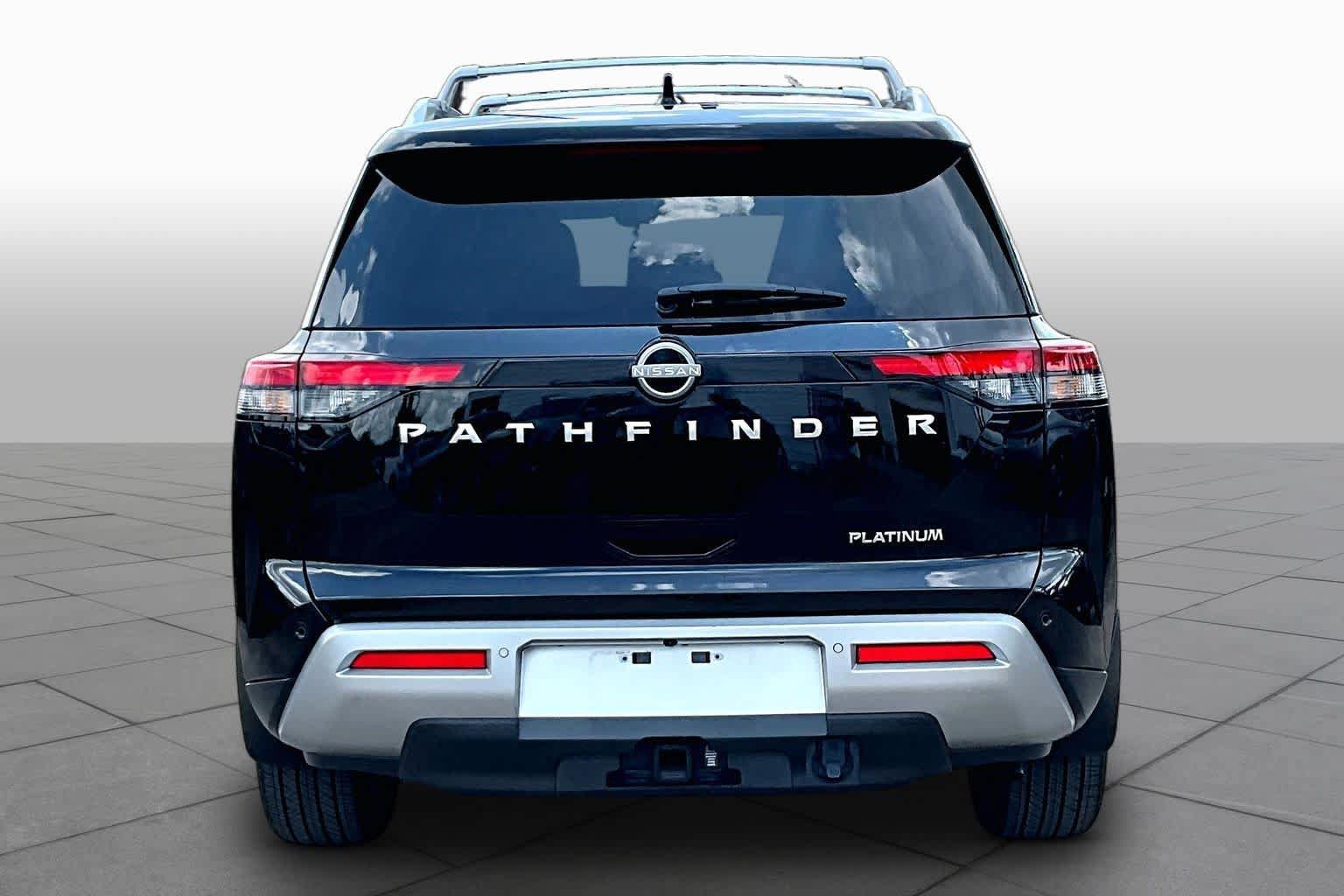 Certified 2025 Nissan Pathfinder Platinum w/ Cargo Package FWD image 5