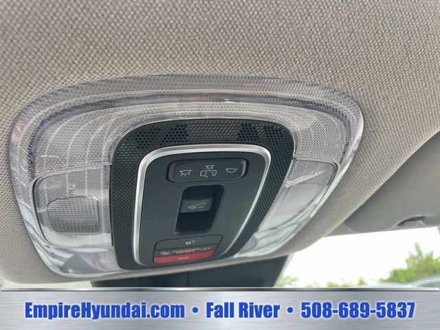 Used 2024 Hyundai Elantra Limited FWD image 26