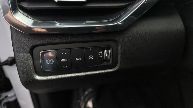 New 2026 GMC Acadia Denali w/ Super Cruise Package AWD/4WD image 19