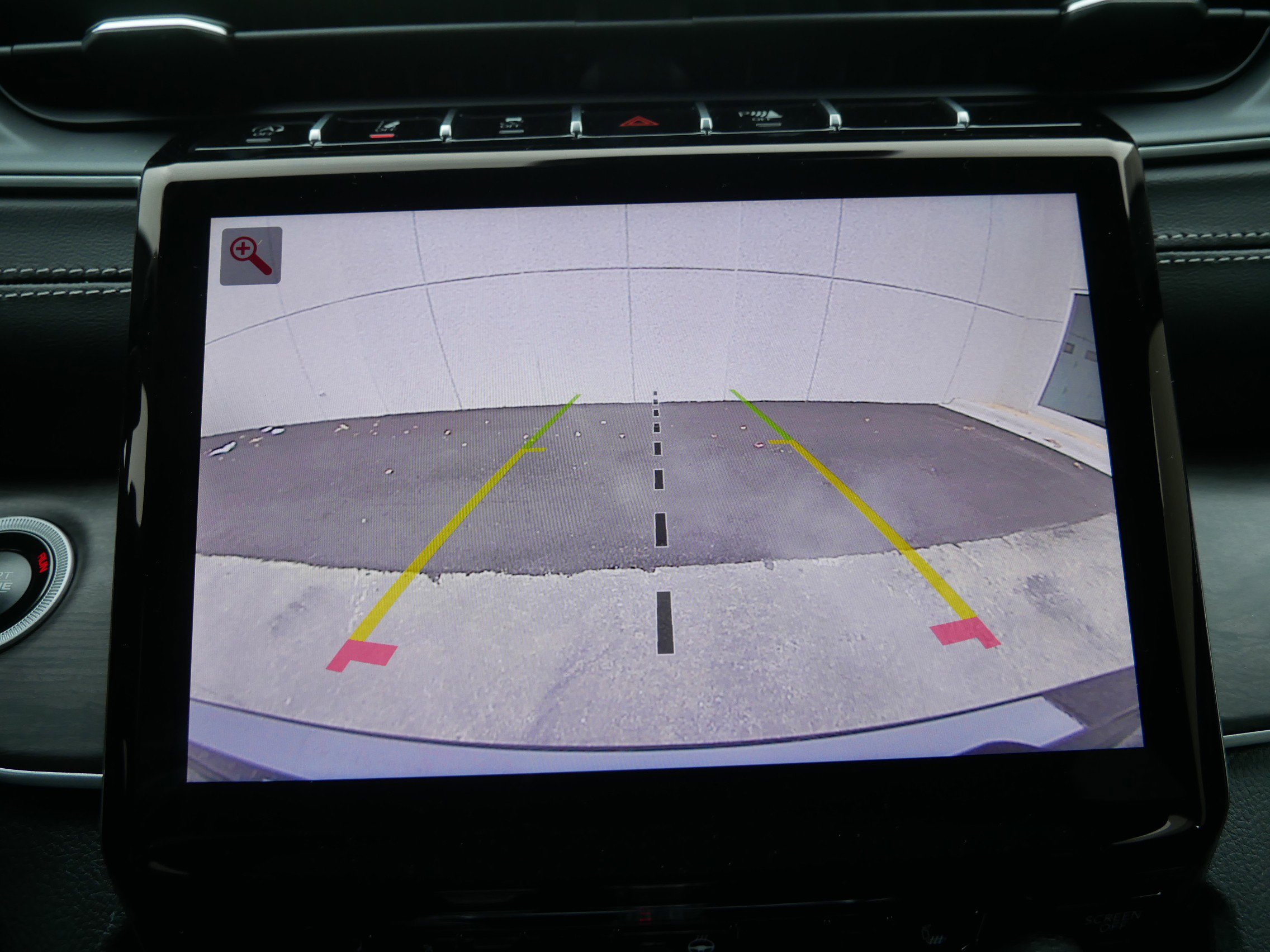 New 2025 Jeep Grand Cherokee Limited image 12