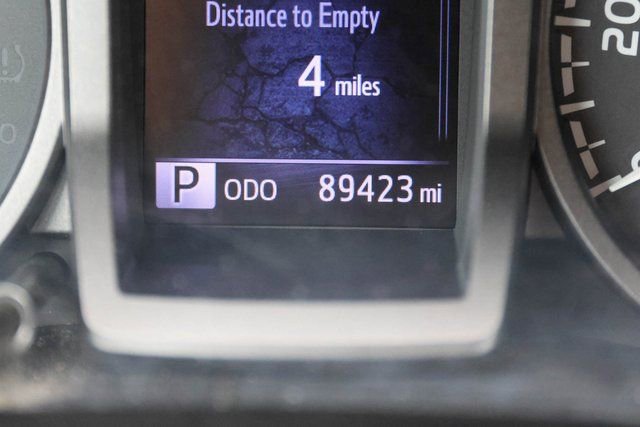 Used 2019 Toyota Tacoma TRD Sport image 28