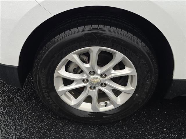 Used 2021 Chevrolet Equinox LT w/ LPO, Cargo Package image 14