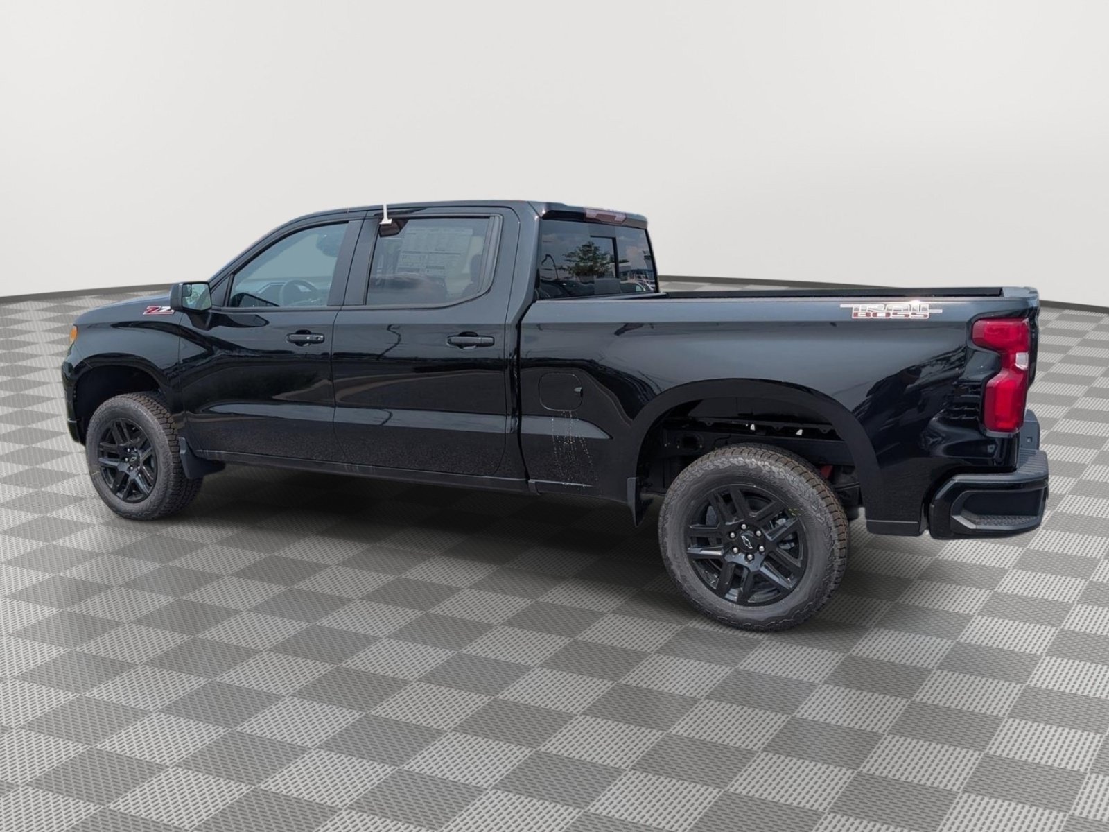 New 2026 Chevrolet Silverado 1500 LT Trail Boss w/ Convenience Package II AWD/4WD image 2