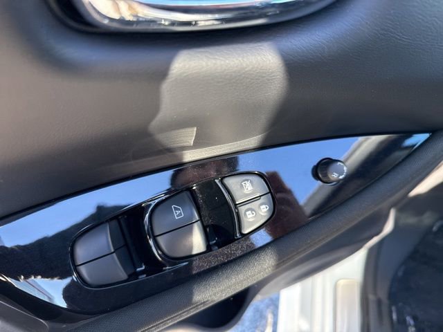 Used 2023 Nissan Leaf SV Plus image 16