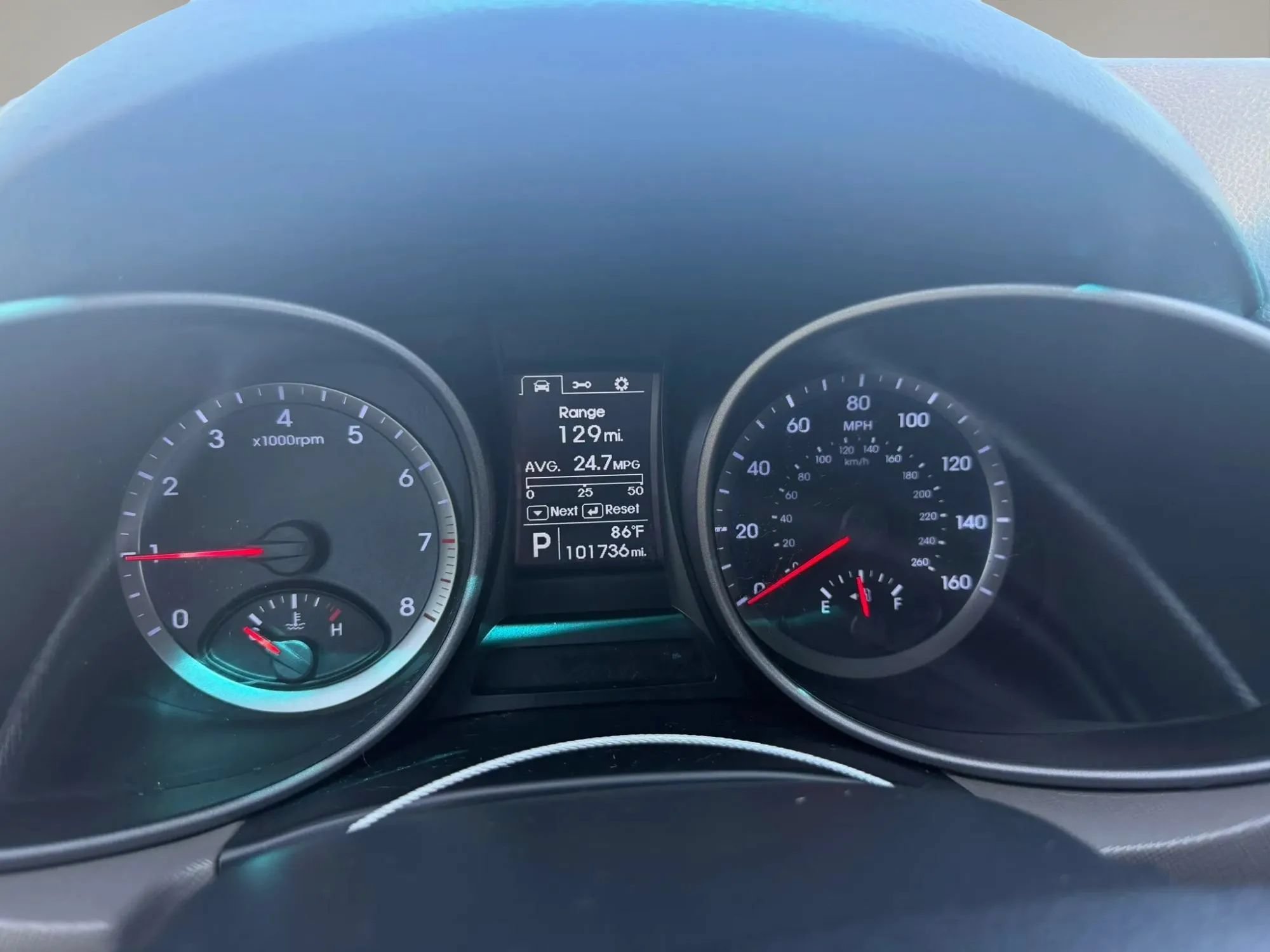 Used 2014 Hyundai Santa Fe Sport AWD/4WD image 10