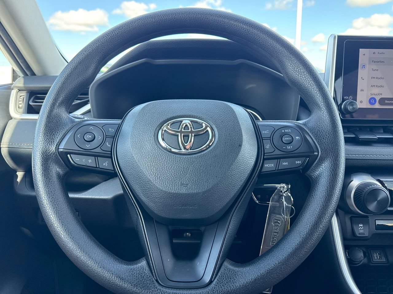 Used 2025 Toyota RAV4 LE FWD image 18