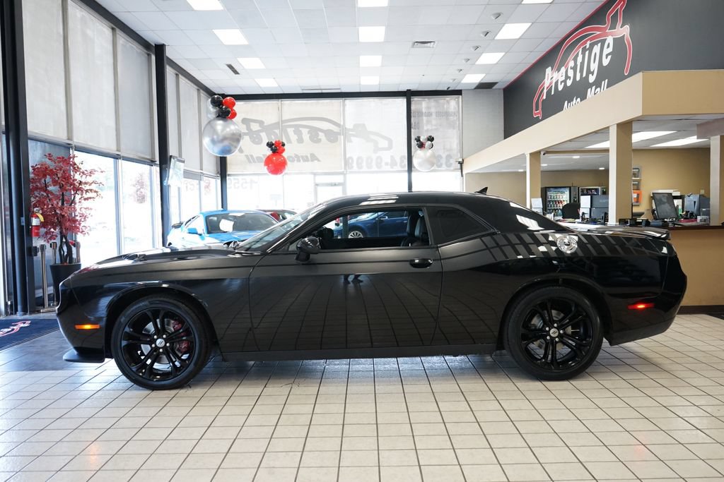 Used 2020 Dodge Challenger GT w/ Plus Package RWD image 3