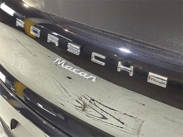 Used 2018 Porsche Macan image 12