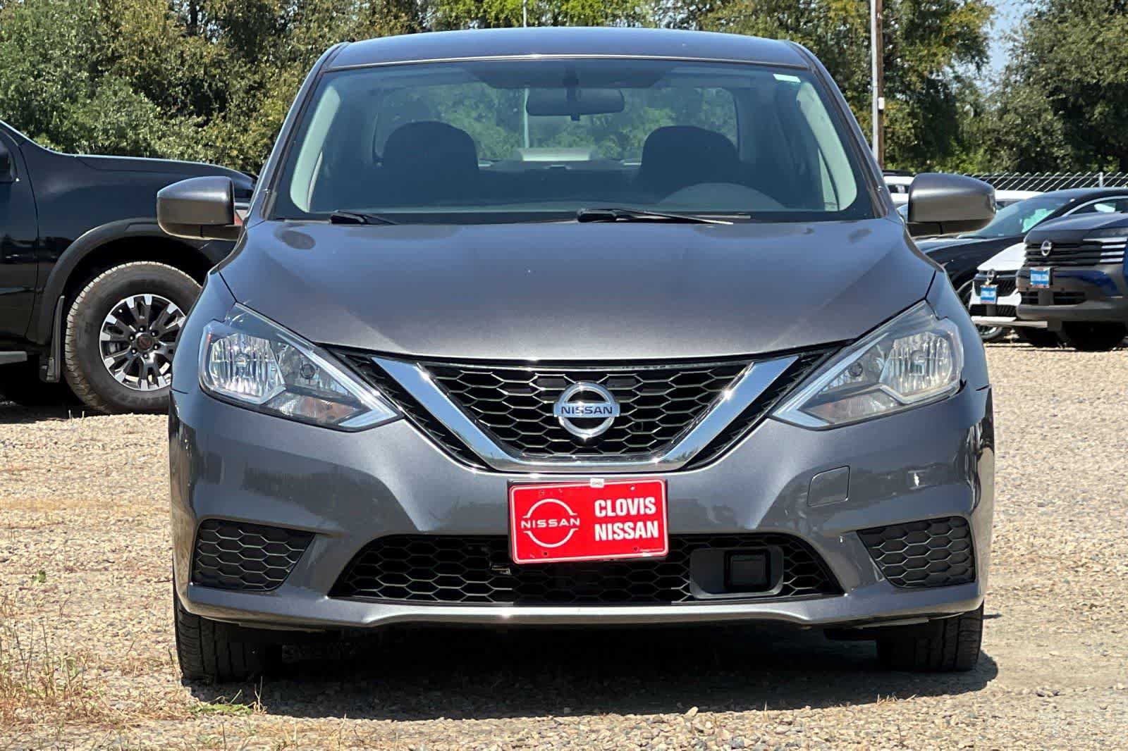 Used 2018 Nissan Sentra S image 11