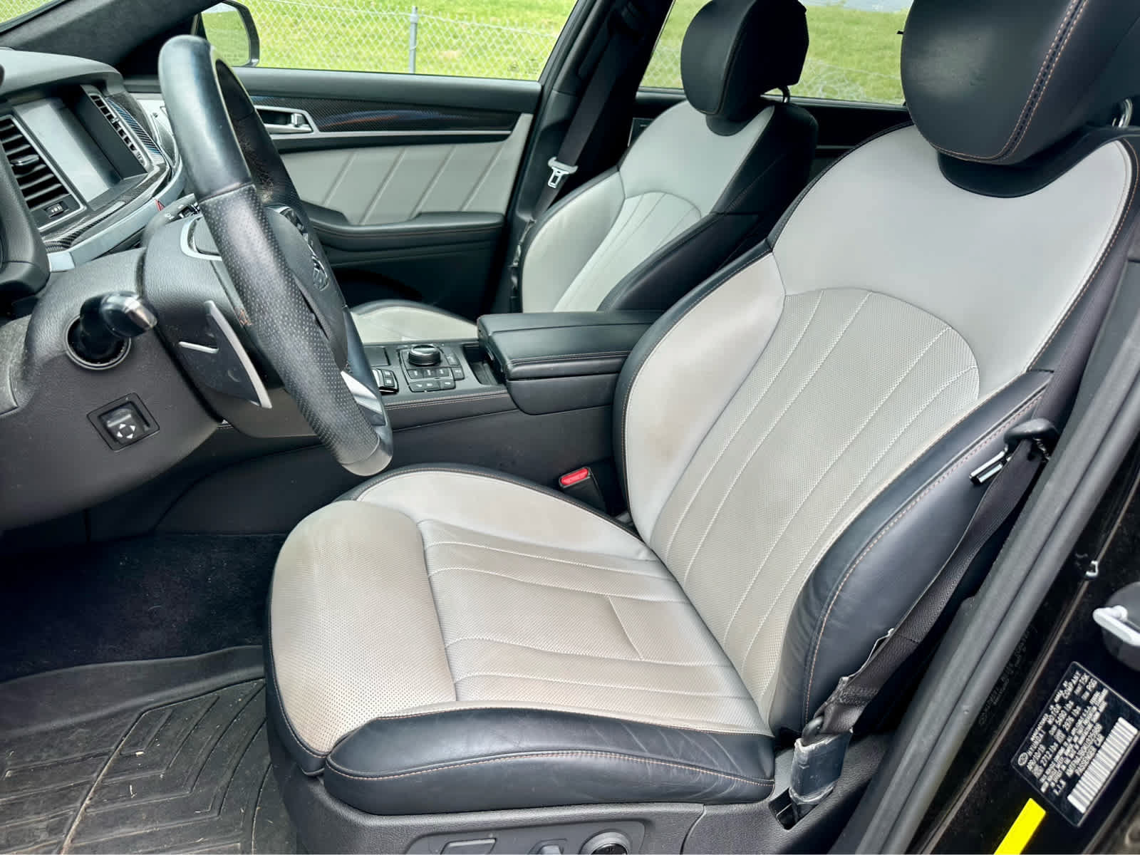 Used 2019 Genesis G80 3.3T Sport RWD image 12