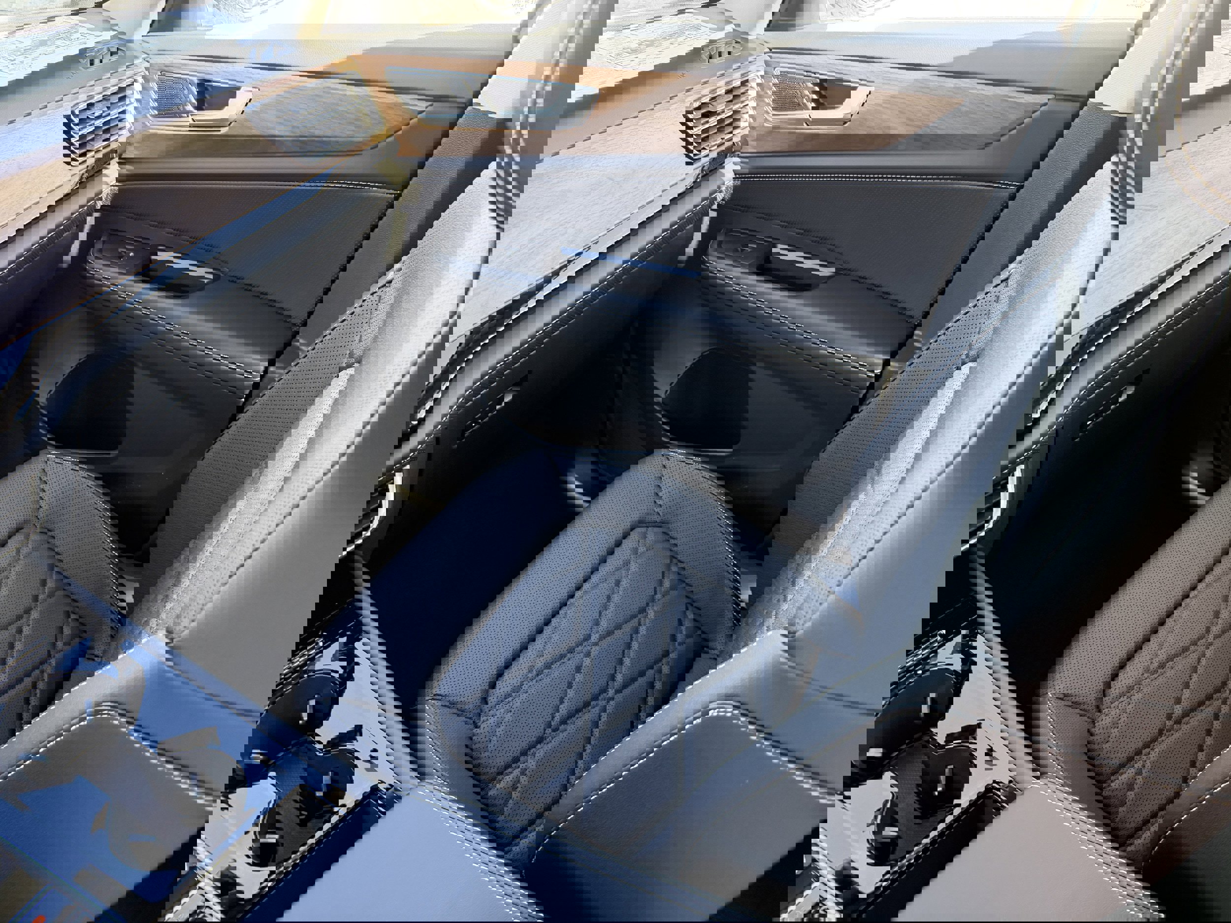 New 2026 Volkswagen Atlas SE image 15