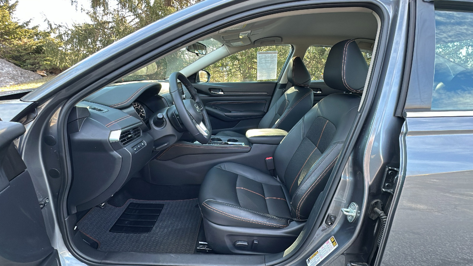 Certified 2020 Nissan Altima 2.5 SR image 13