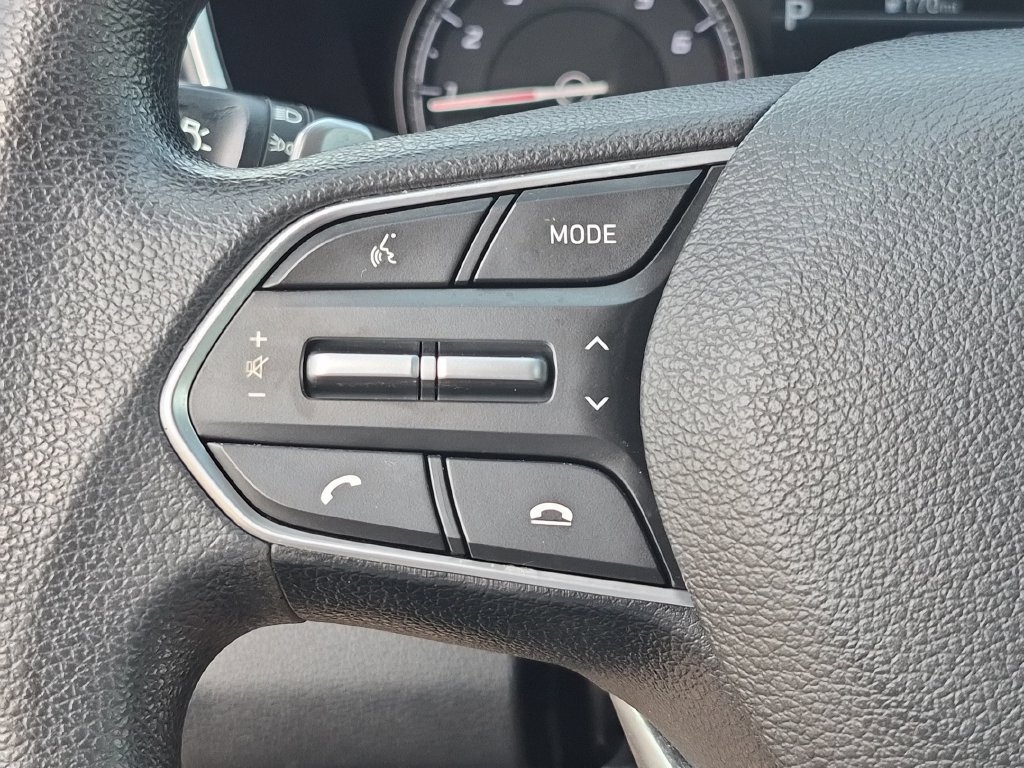 Certified 2022 Hyundai Santa Fe SE AWD/4WD image 16