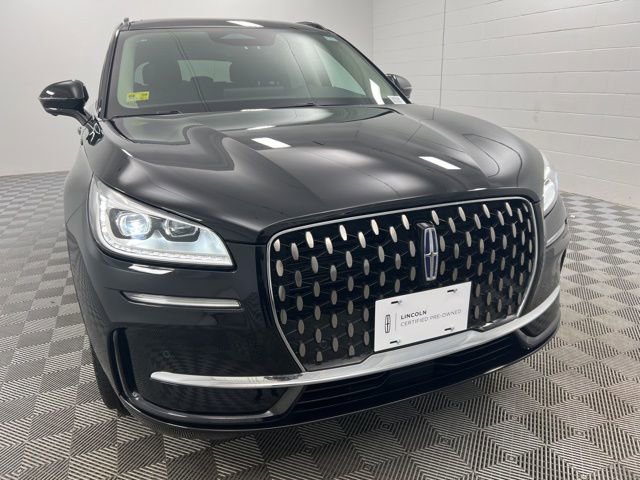 Certified 2025 Lincoln Corsair Grand Touring w/ Equipment Group 301A image 4