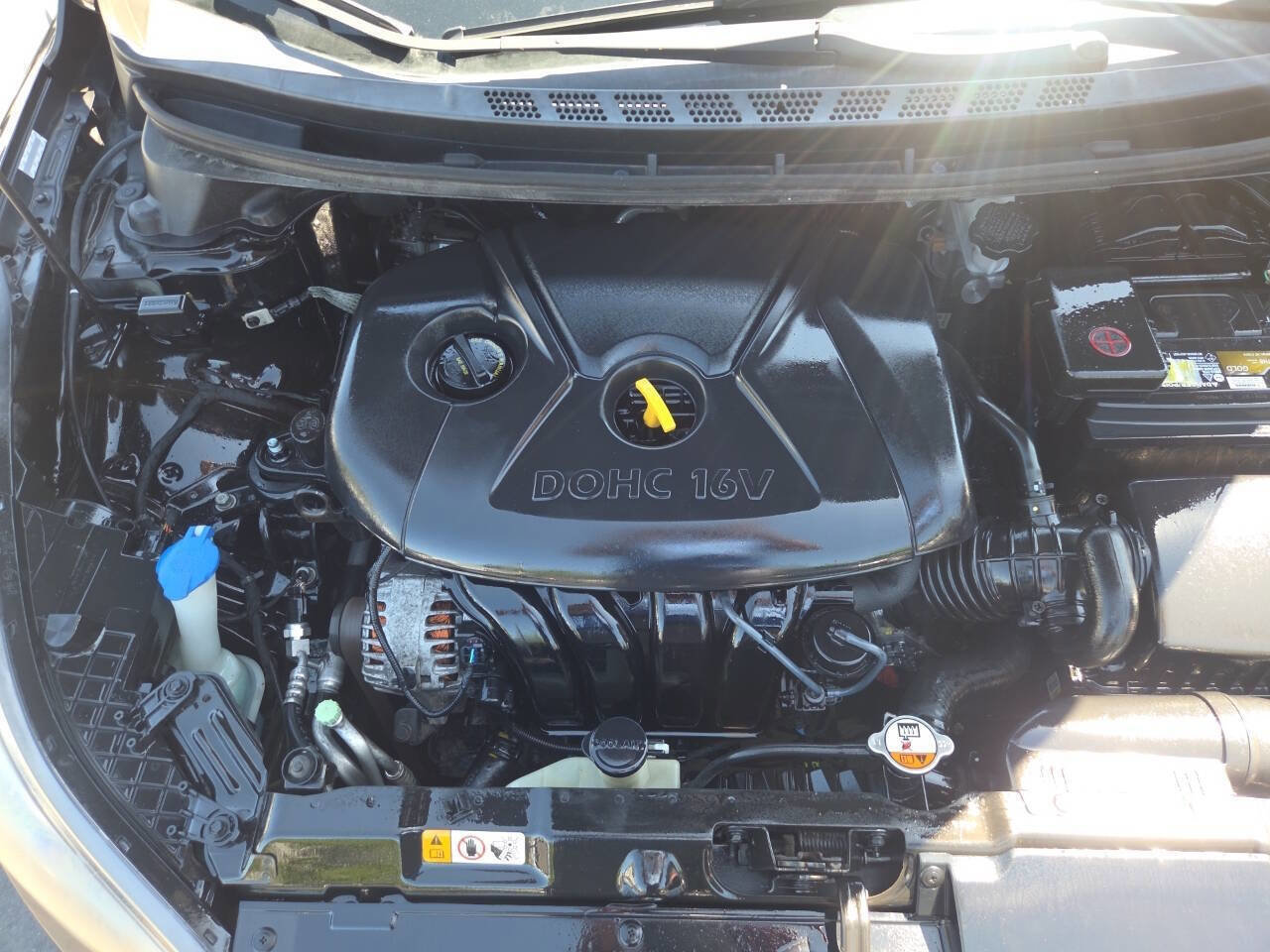 Used 2013 Hyundai Elantra Limited FWD image 7