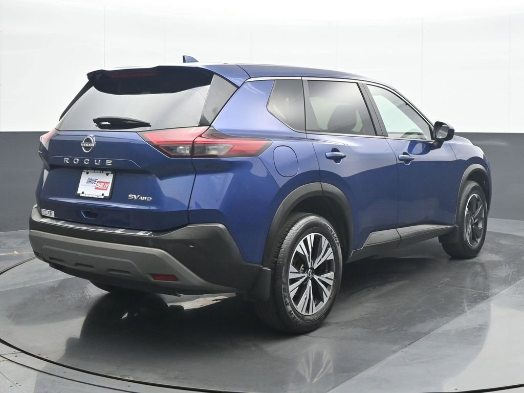 Used 2023 Nissan Rogue SV image 6