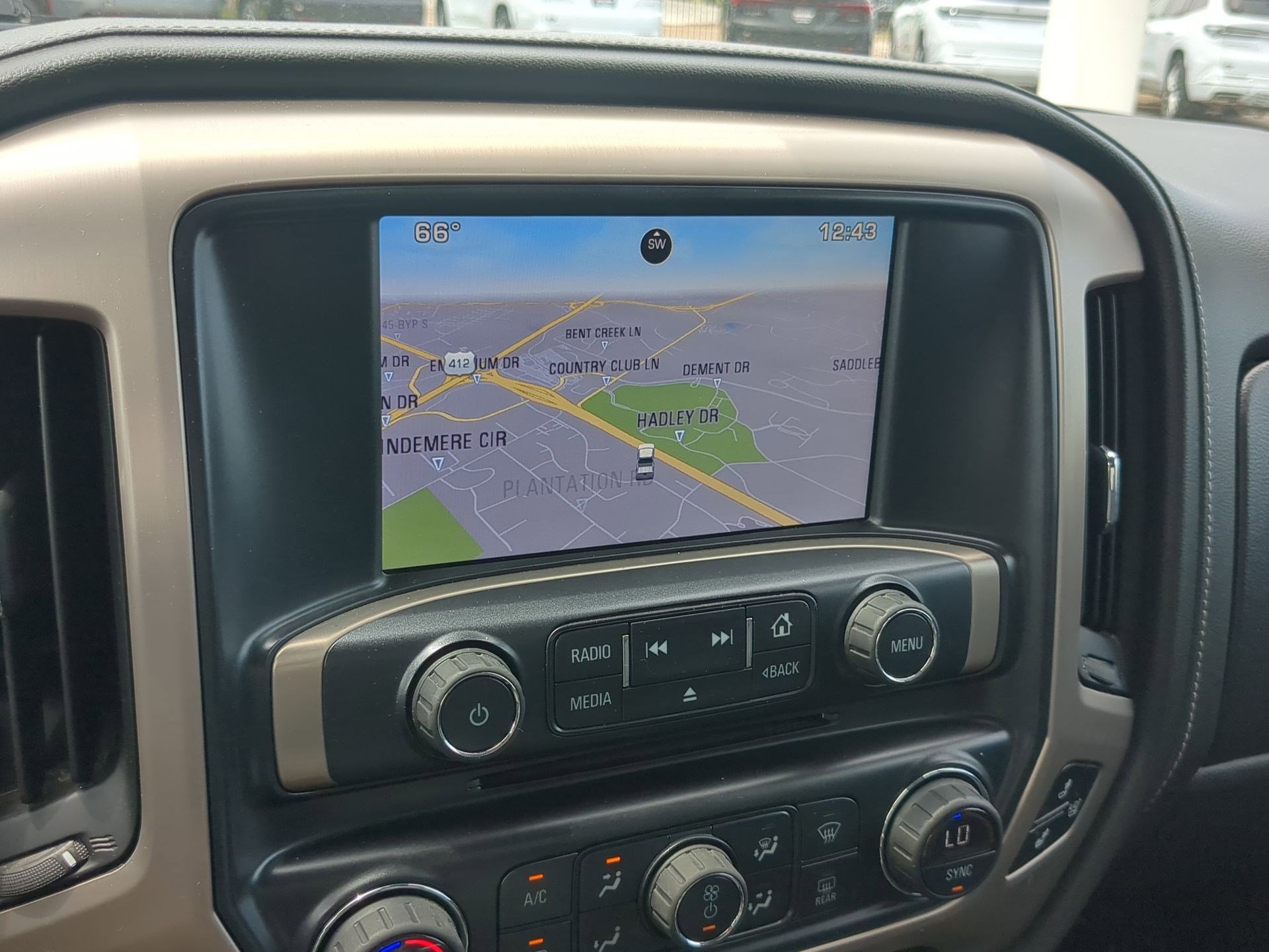 Used 2015 GMC Sierra 1500 Denali w/ Driver Alert Package AWD/4WD image 16