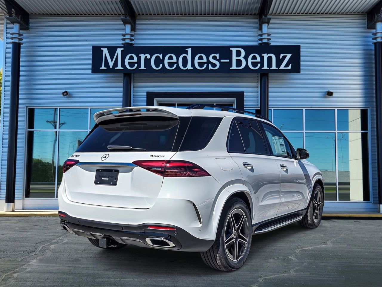 New 2026 Mercedes-Benz GLE 450 4MATIC image 4