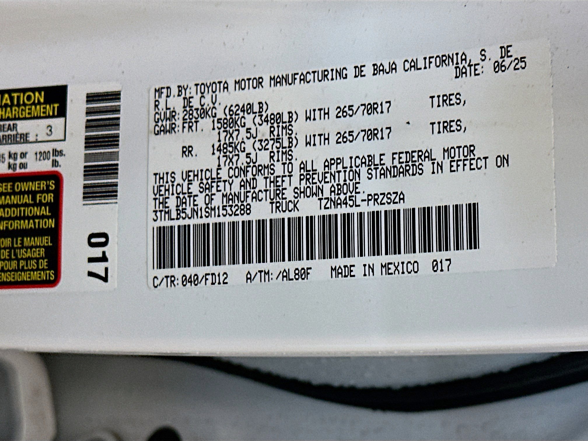 Used 2025 Toyota Tacoma TRD Off-Road image 12