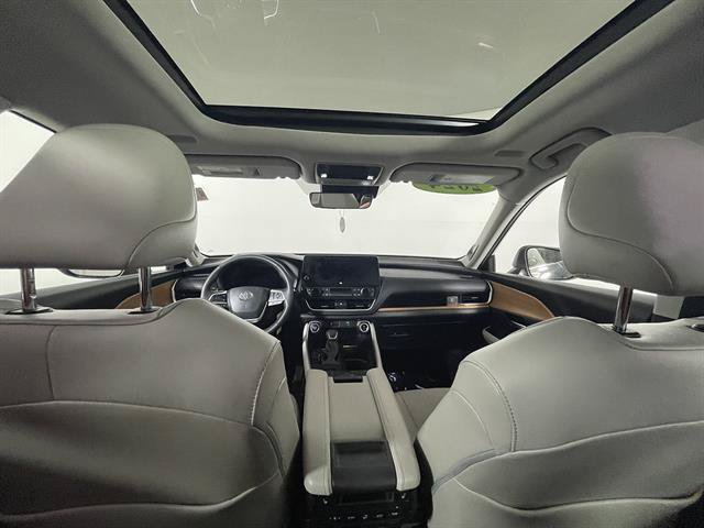 Certified 2024 Toyota Grand Highlander AWD image 13