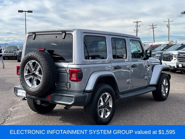 Used 2018 Jeep Wrangler Unlimited Sahara AWD/4WD image 6