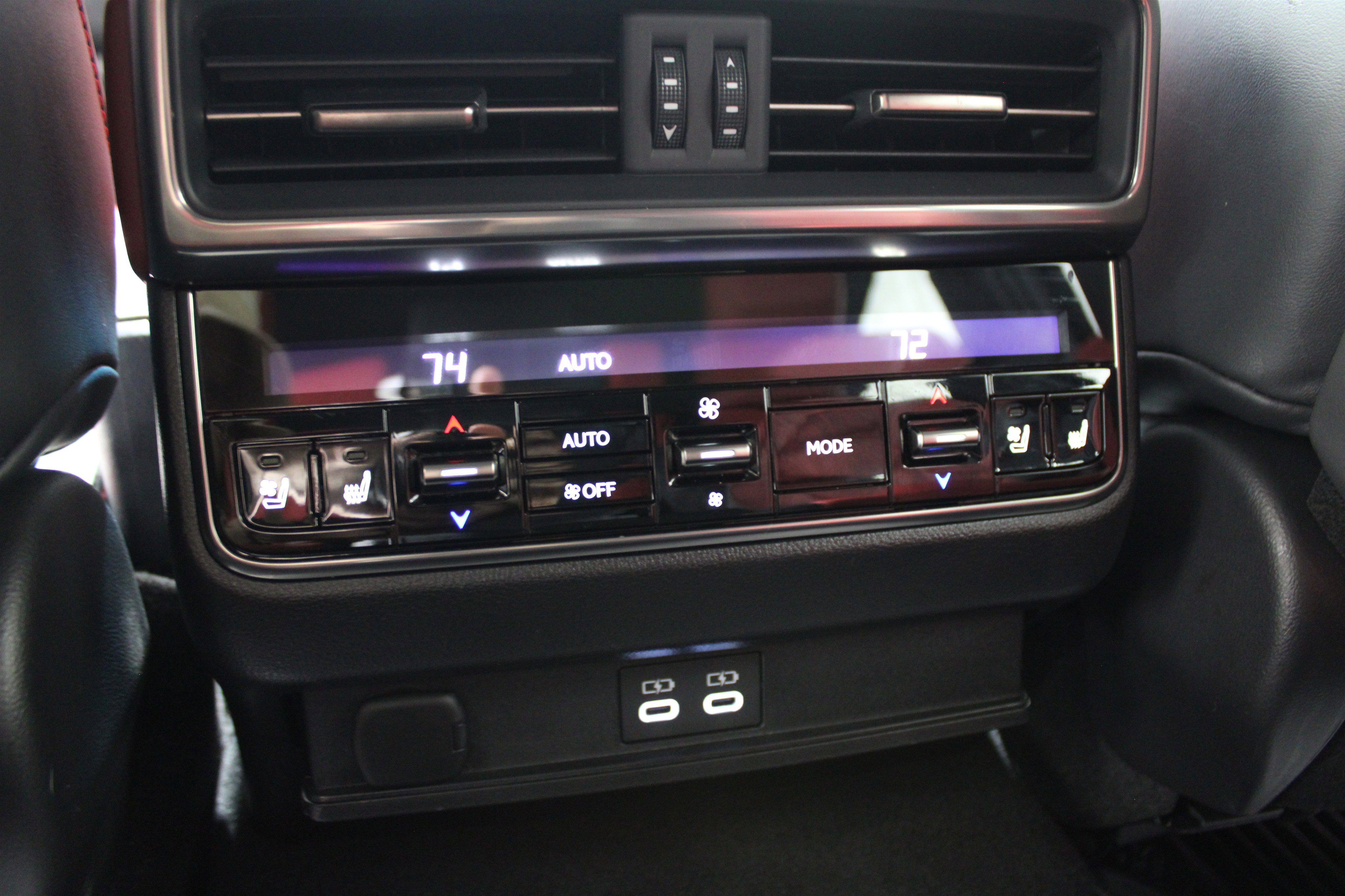 Used 2024 Lexus LX 600 F Sport image 26