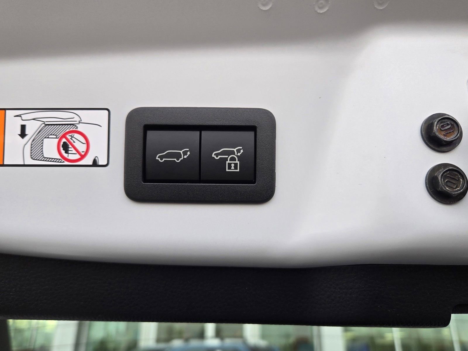 Used 2026 Toyota Prius Plug-In Hybrid w/ Limited Premium Package image 25