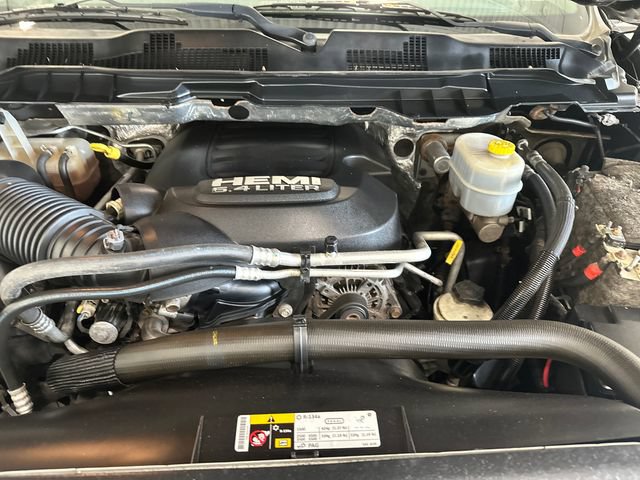Used 2014 RAM 2500 SLT w/ Luxury Group AWD/4WD image 31
