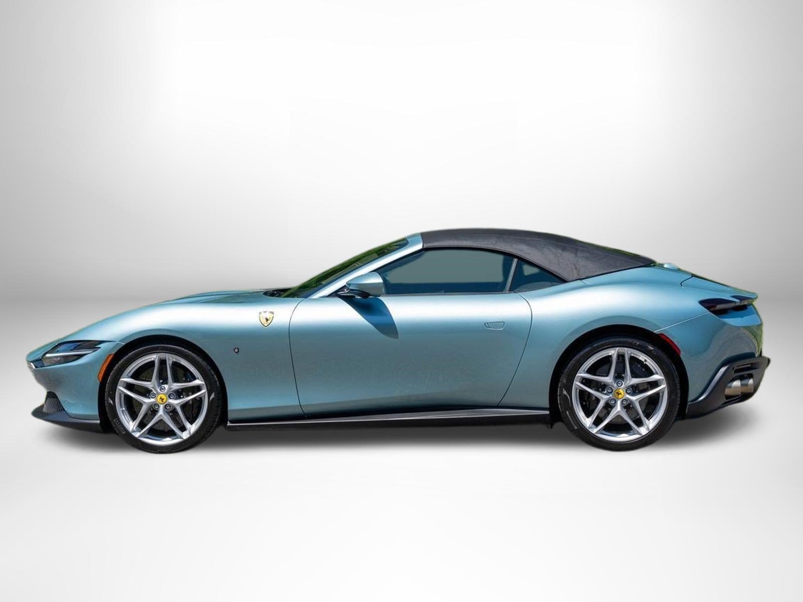 Used 2024 Ferrari Roma Spider RWD image 4