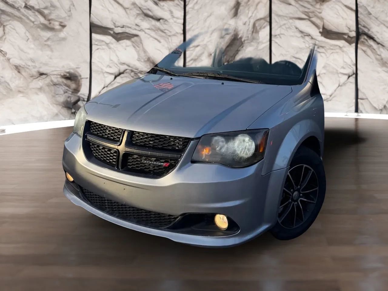 Used 2015 Dodge Grand Caravan SXT w/ Blacktop Package image 20