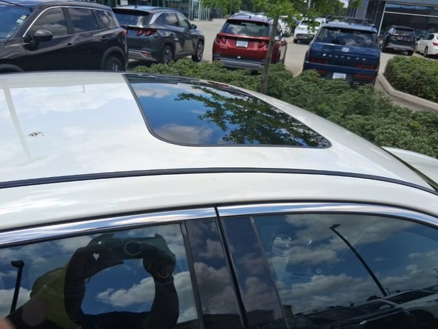 Used 2019 INFINITI Q50 Luxe w/ Essential Package (3.0T Luxe) RWD image 10