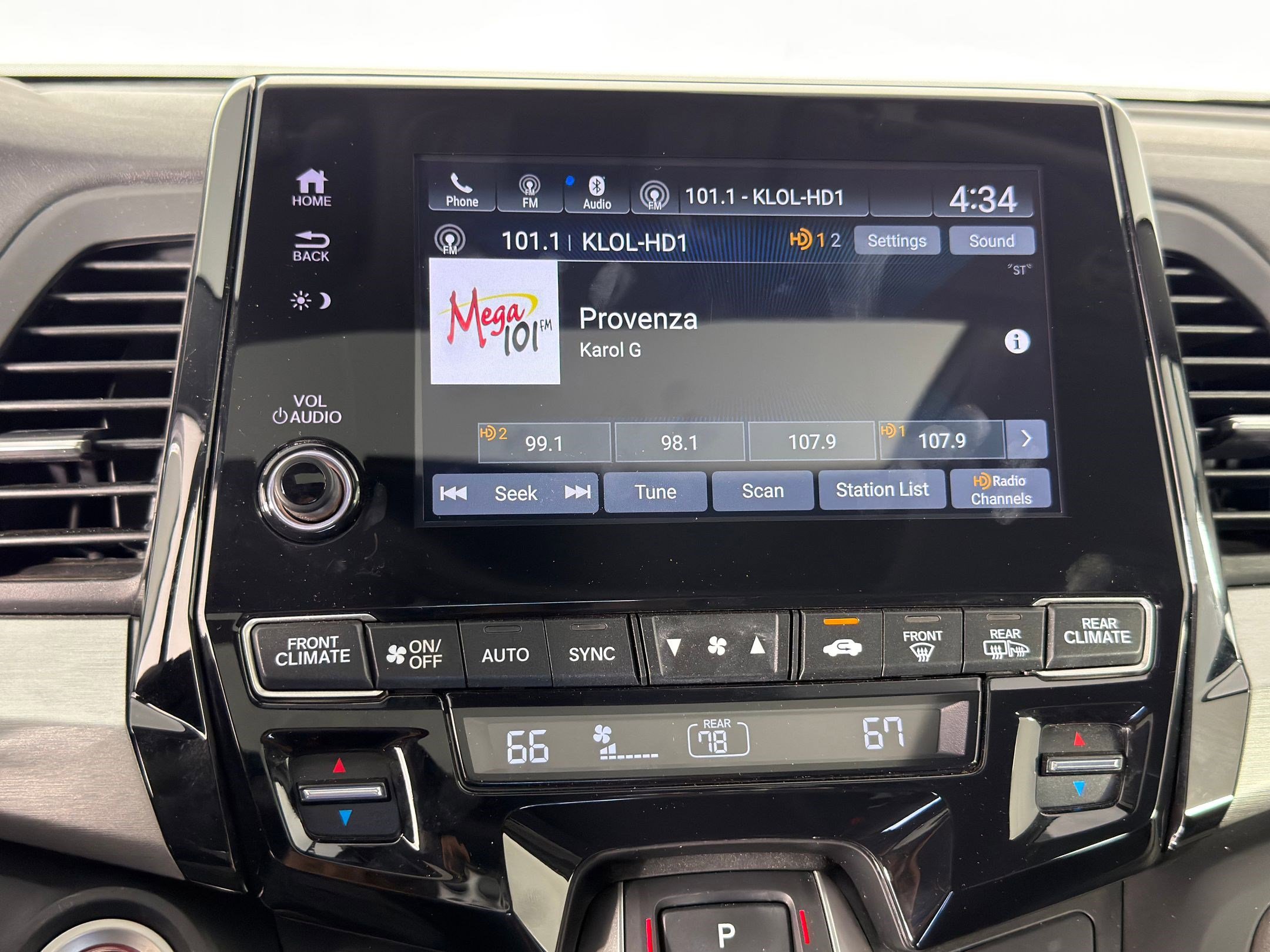 Used 2023 Honda Odyssey EX-L image 23