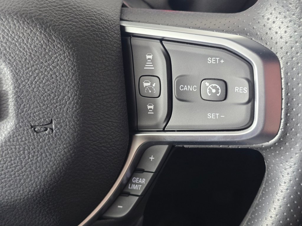 New 2026 RAM 2500 Tradesman AWD/4WD image 28