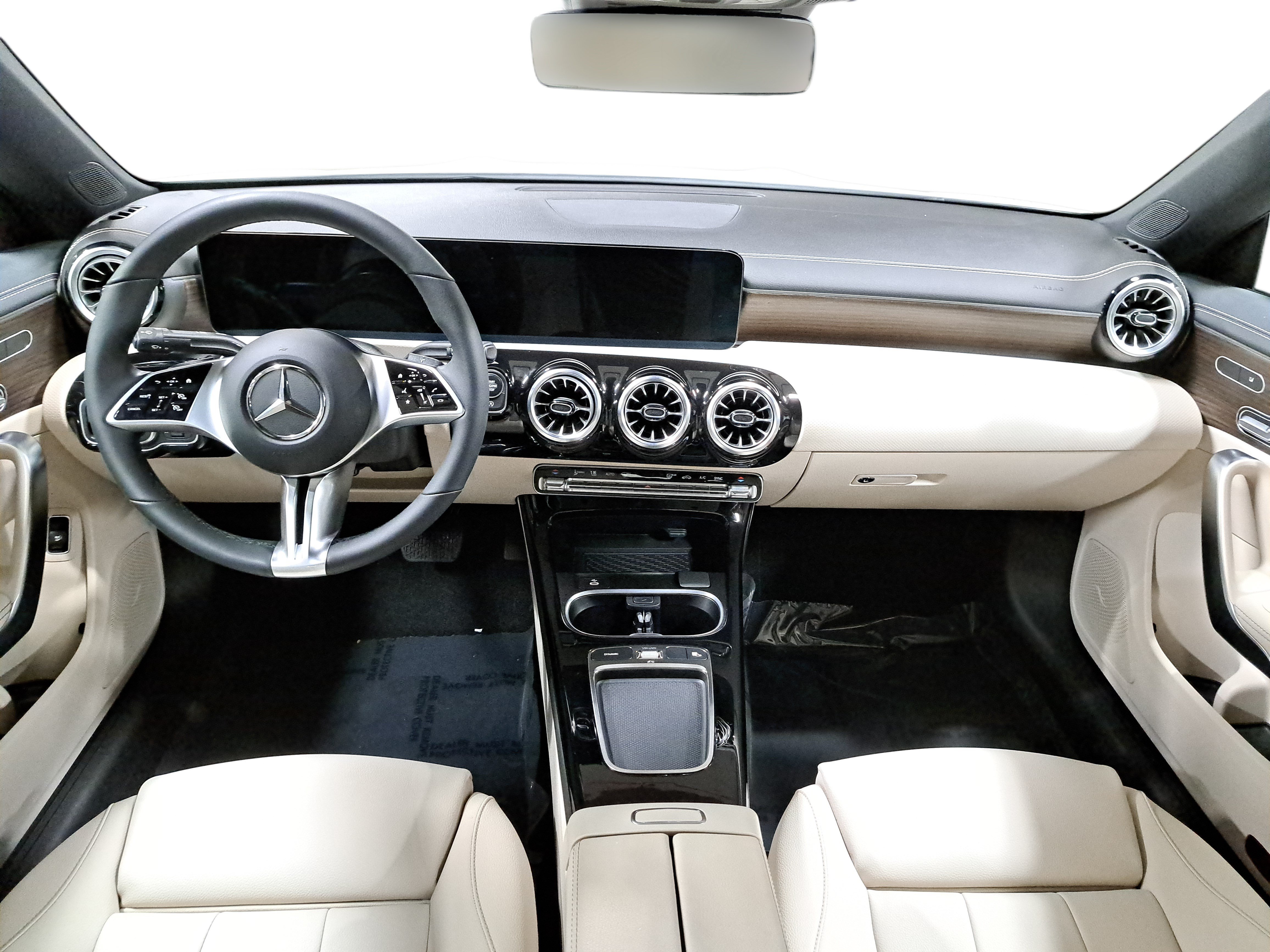 Used 2026 Mercedes-Benz CLA 250 image 10