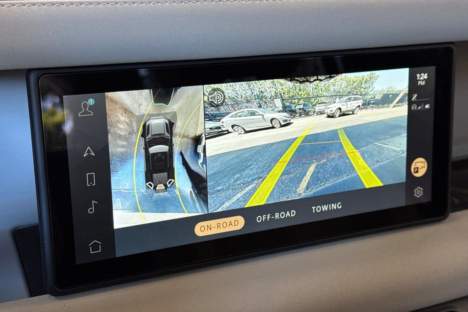 Used 2023 Land Rover Defender 110 SE AWD/4WD image 27