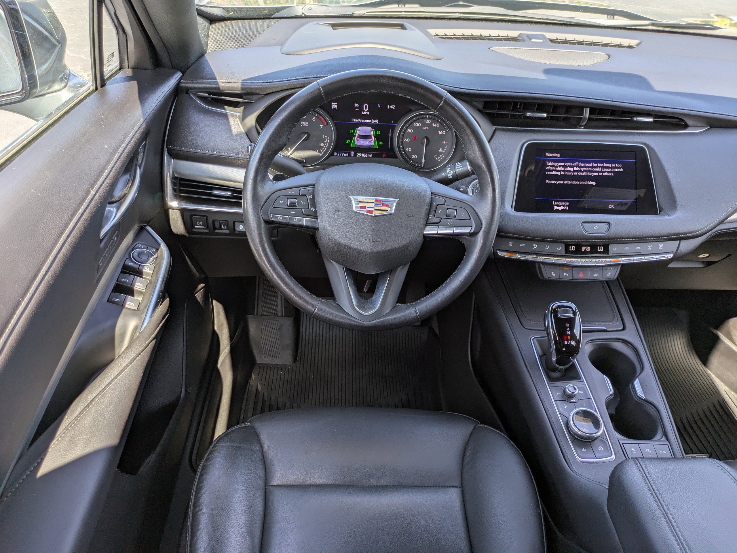 Certified 2023 Cadillac XT4 Premium Luxury w/ Technology Package AWD/4WD image 15