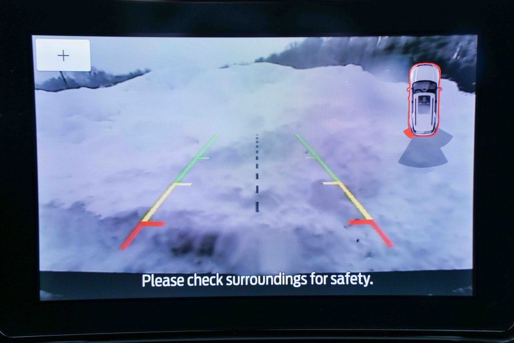 Used 2024 Ford Explorer XLT image 31