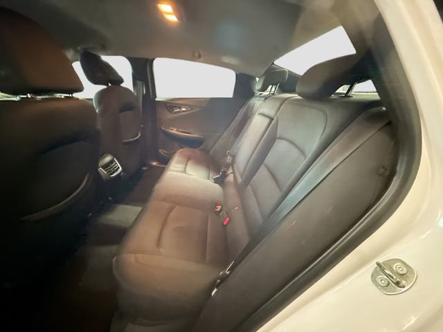 Used 2018 Chevrolet Malibu LT image 23