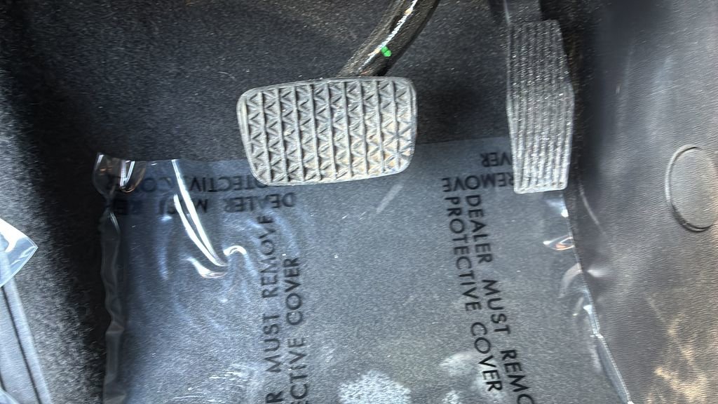 Used 2023 Chevrolet Equinox LT image 22