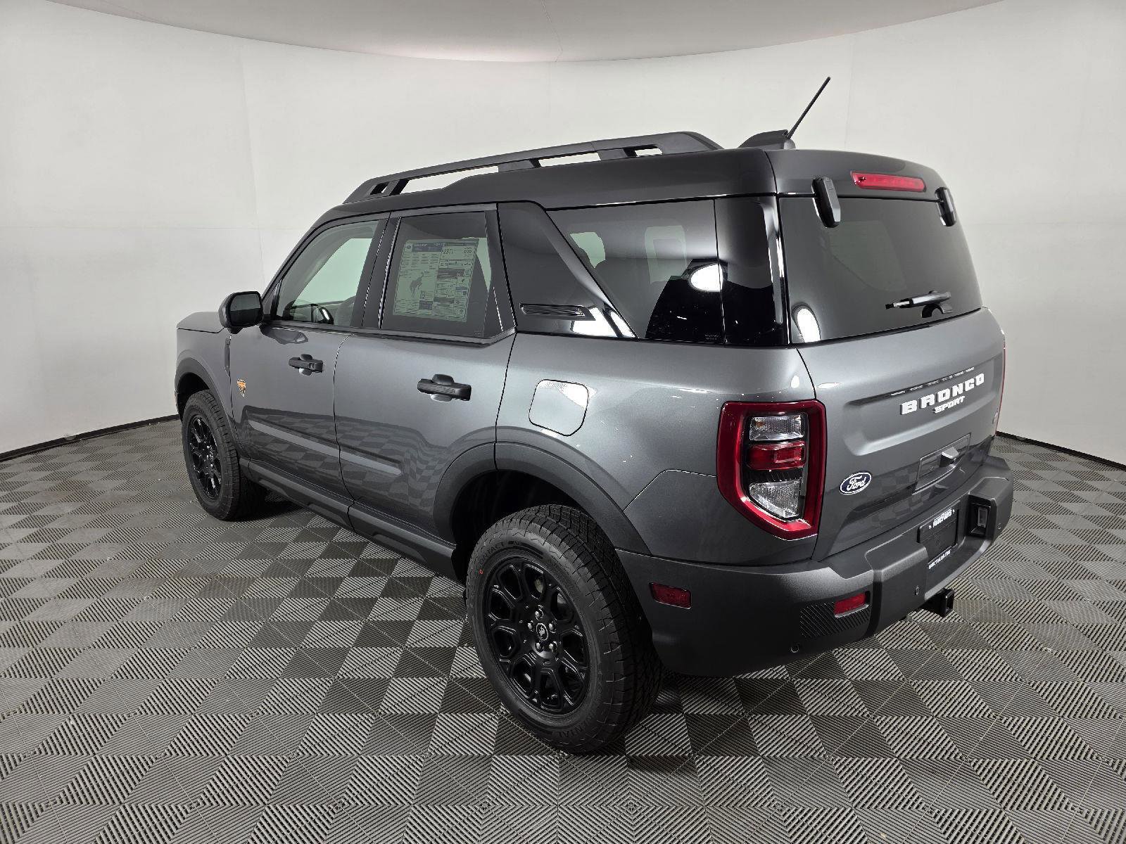 Used 2026 Ford Bronco Sport Badlands w/ Badlands Tech Package AWD/4WD image 3