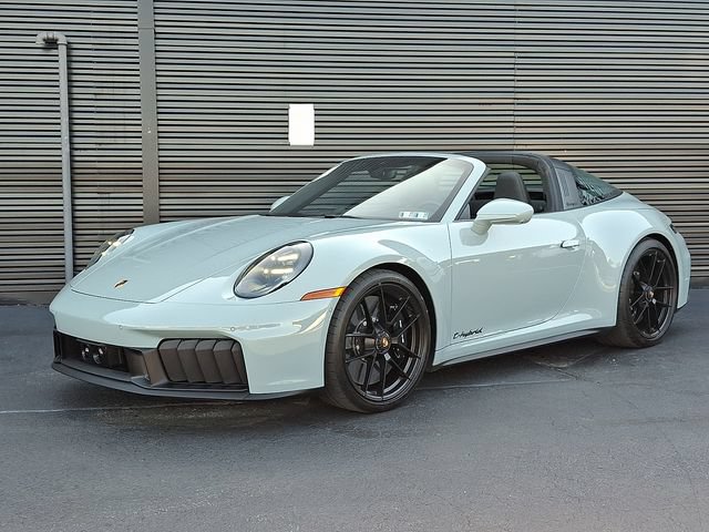 Certified 2025 Porsche 911 Targa 4 GTS AWD/4WD image 1