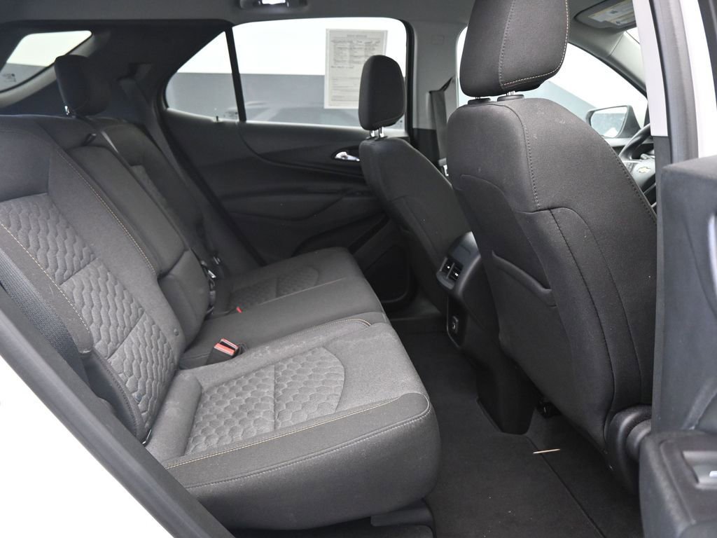 Used 2019 Chevrolet Equinox LT image 18