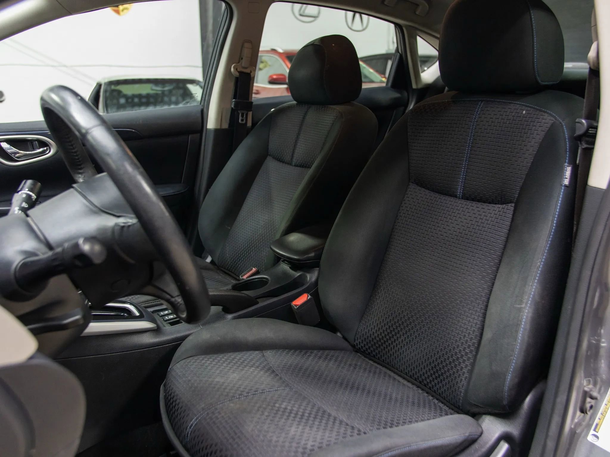 Used 2019 Nissan Sentra SR FWD image 19